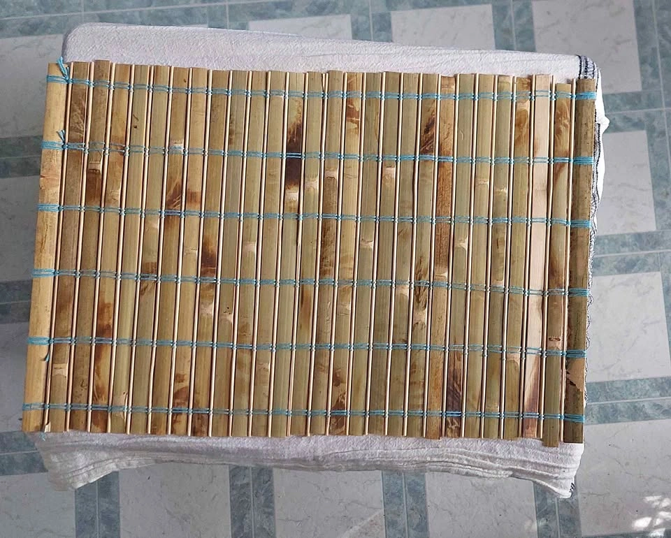 Bamboo place mats, set of 4
