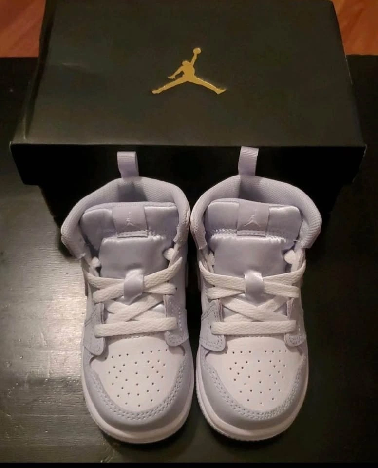 Nike Jordan 1 Mid (TD) Baby Sneakers Size 6c NIB - photo 4