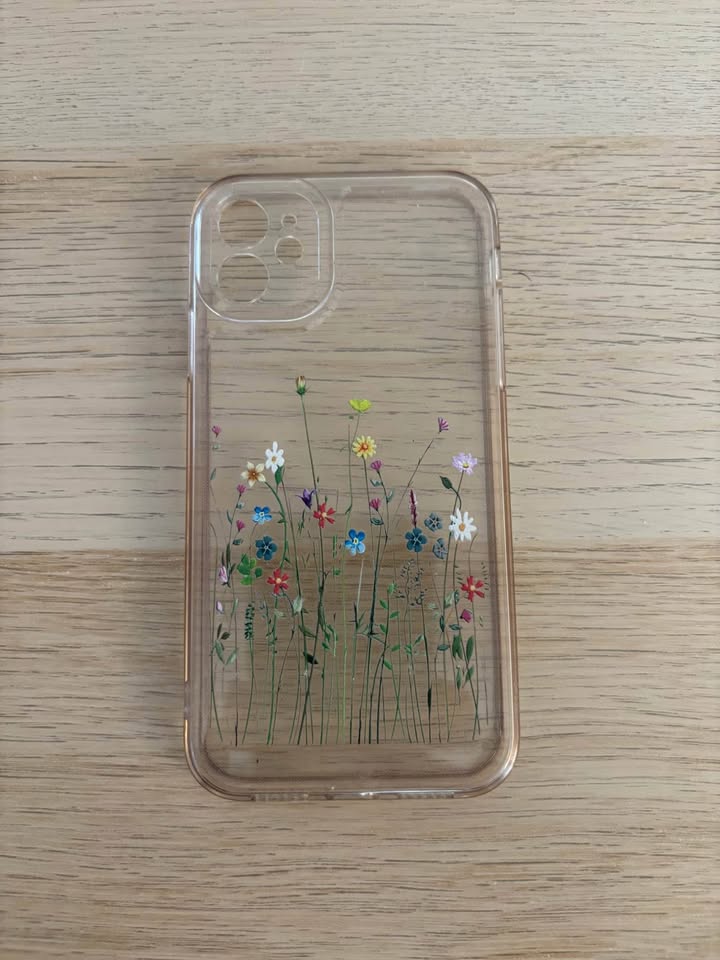 iPhone 11 cases - photo 2