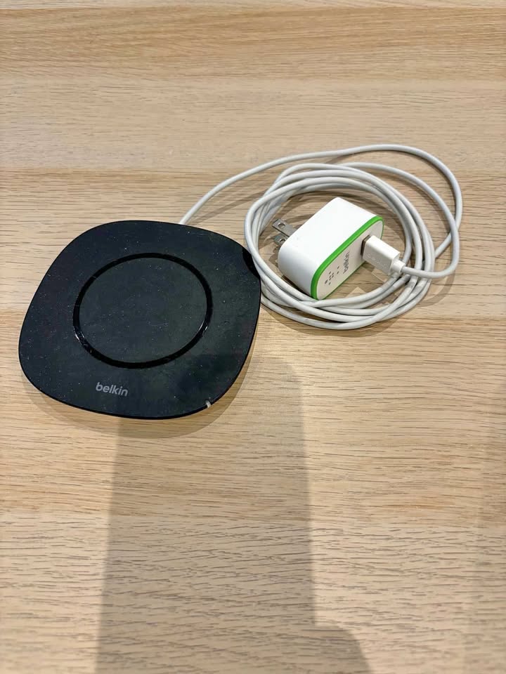 Spigen Wireless Charger