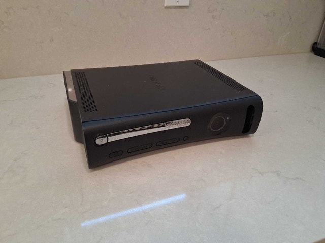 Modded Xbox 360 (Jasper RGH1.2) - photo 2