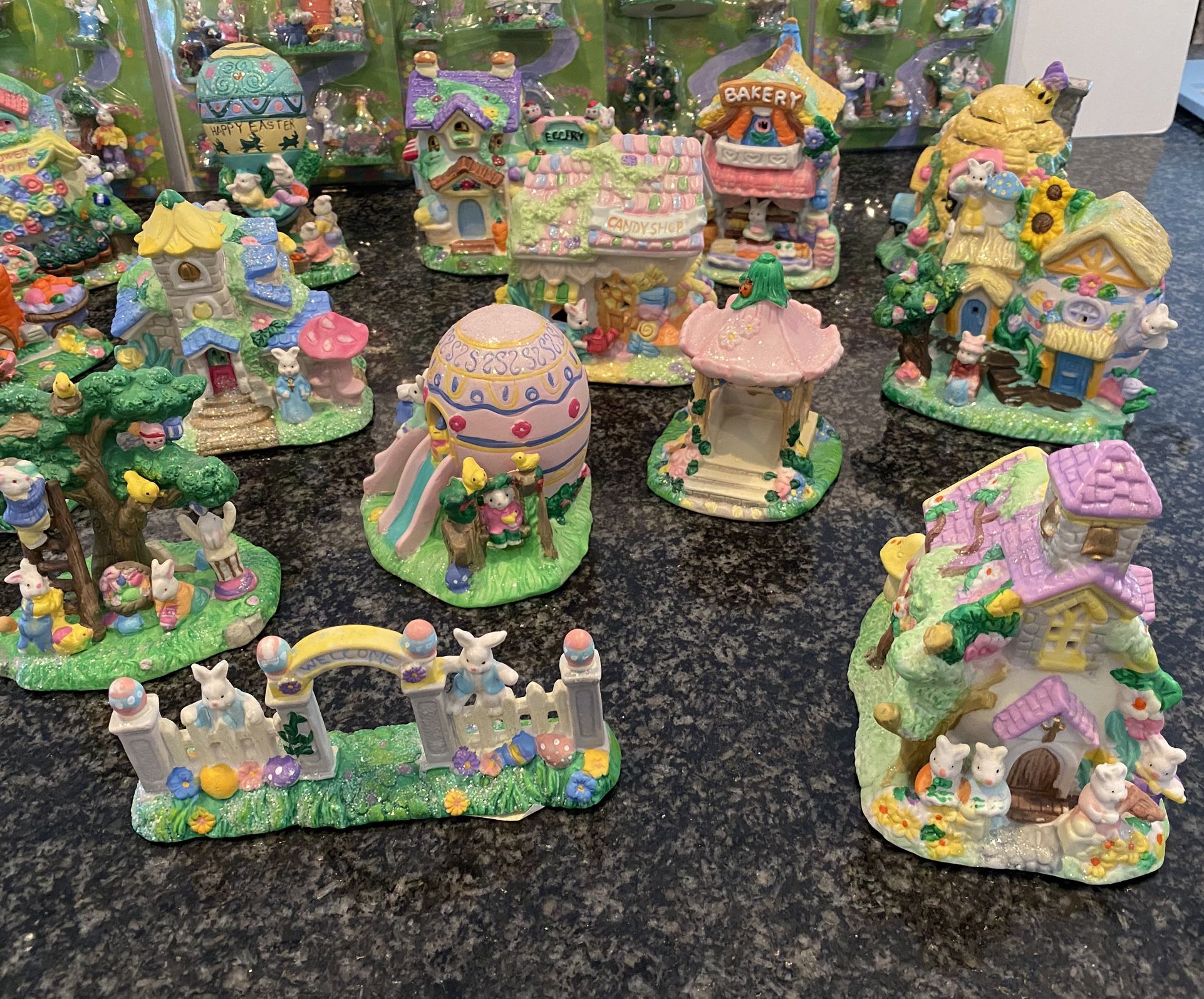 Hoppy Hollow Ceramic Easter Village - photo 3