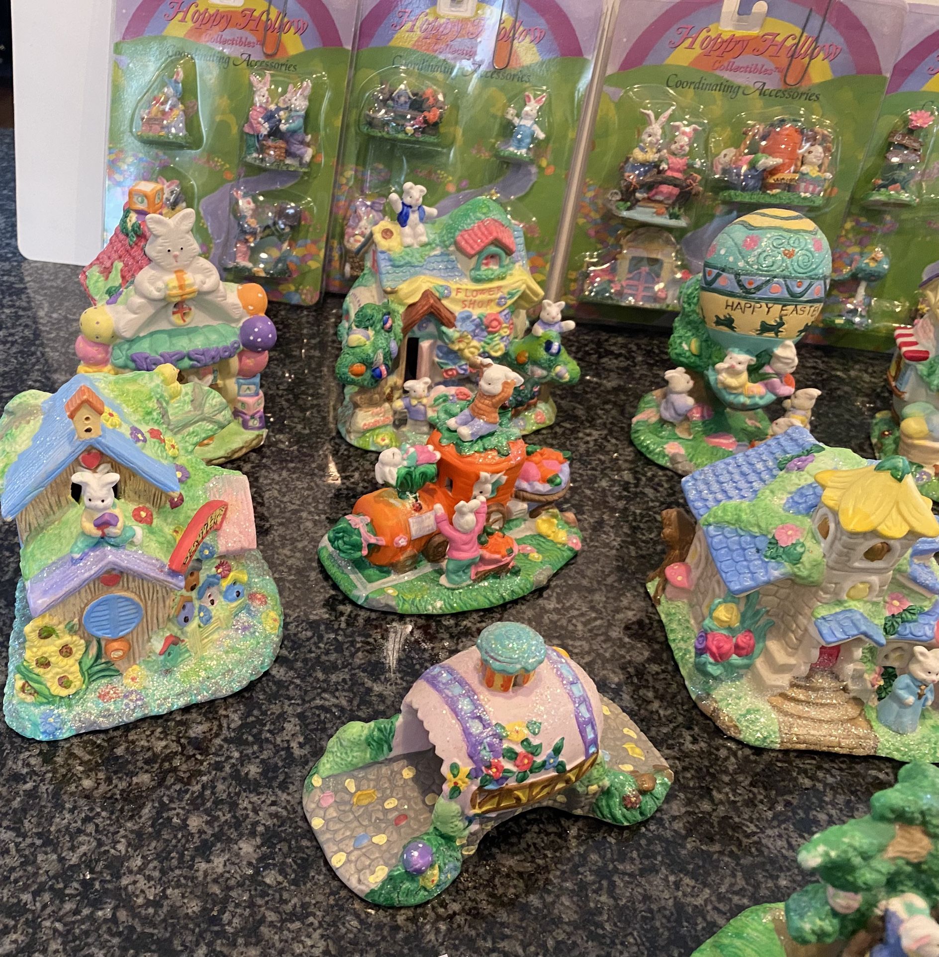 Hoppy Hollow Ceramic Easter Village - photo 4