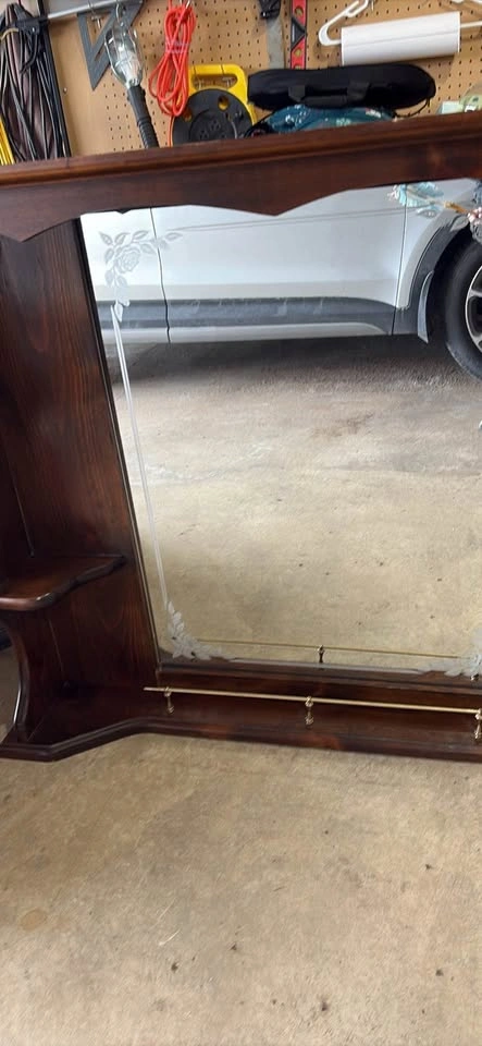 Dresser Top Mirror - photo 2