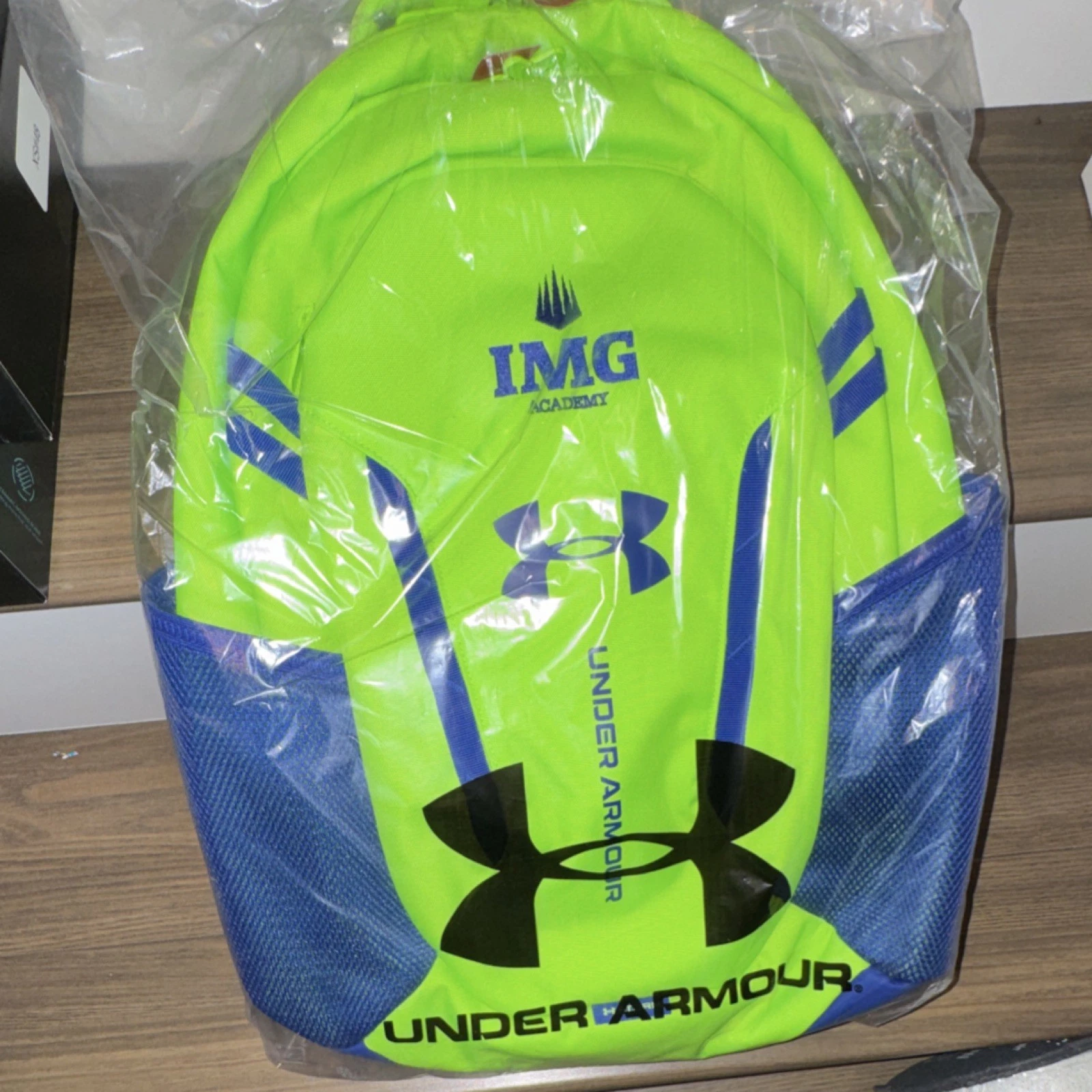 Under Armour Daypack Neon Green Blue Black Hiking Camping Backpa