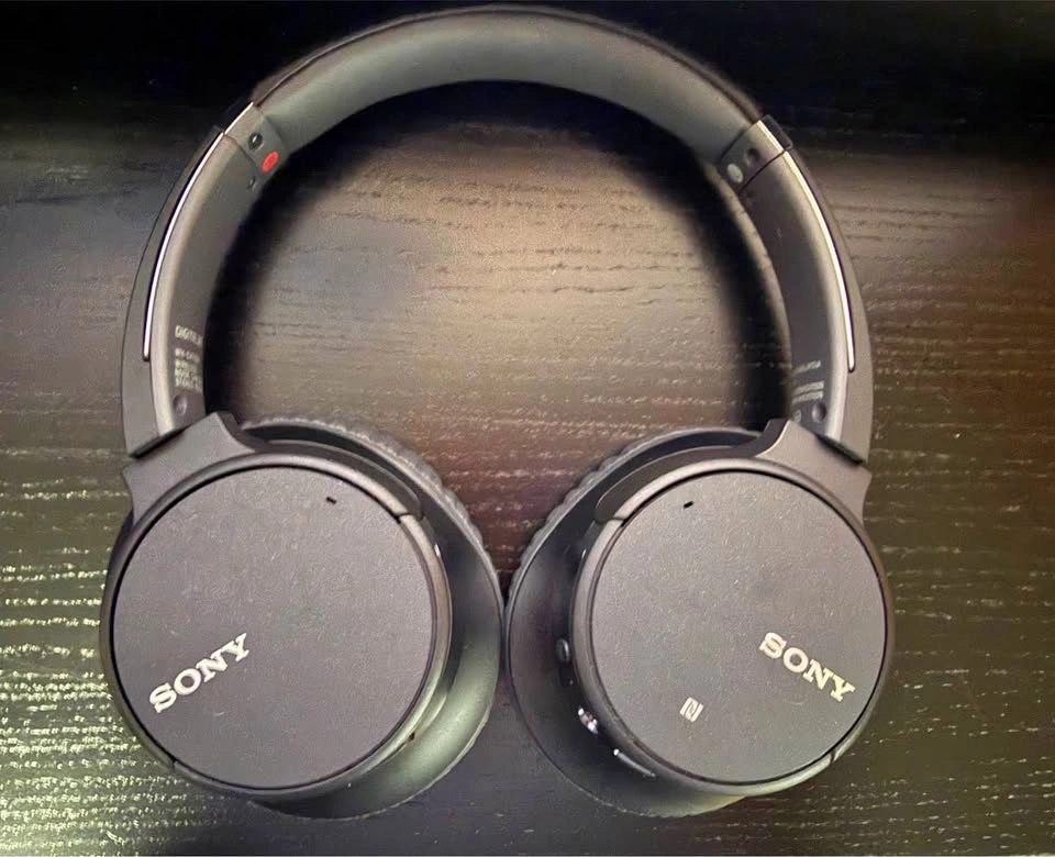 Sony WH-CH700N Wireless Noise Canceling Headphones
