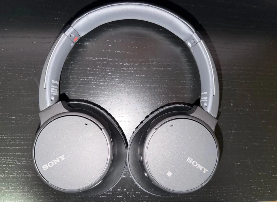 Sony WH-CH700N Wireless Noise Canceling Headphones - photo 2
