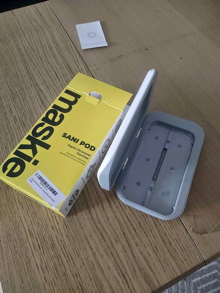 Gadget UV Sanitizer