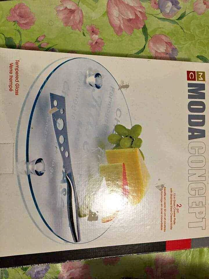 Cheese plate with stainless steel cheese knife