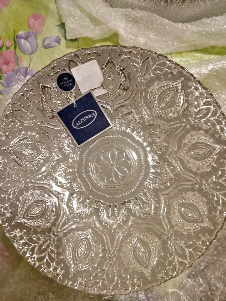 Beautiful Round Decoration Plate