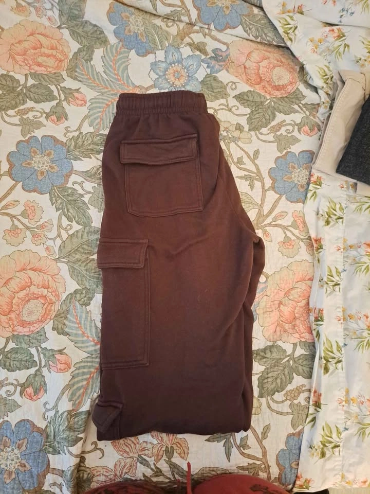 Brand Name Clothes - $0-$15 - photo 2