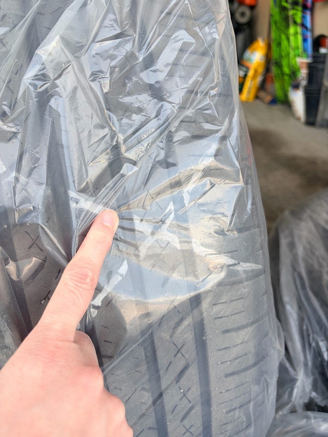 Set of 4 Toyo A39 All-Season Tires - 235/55 R19 - photo 5