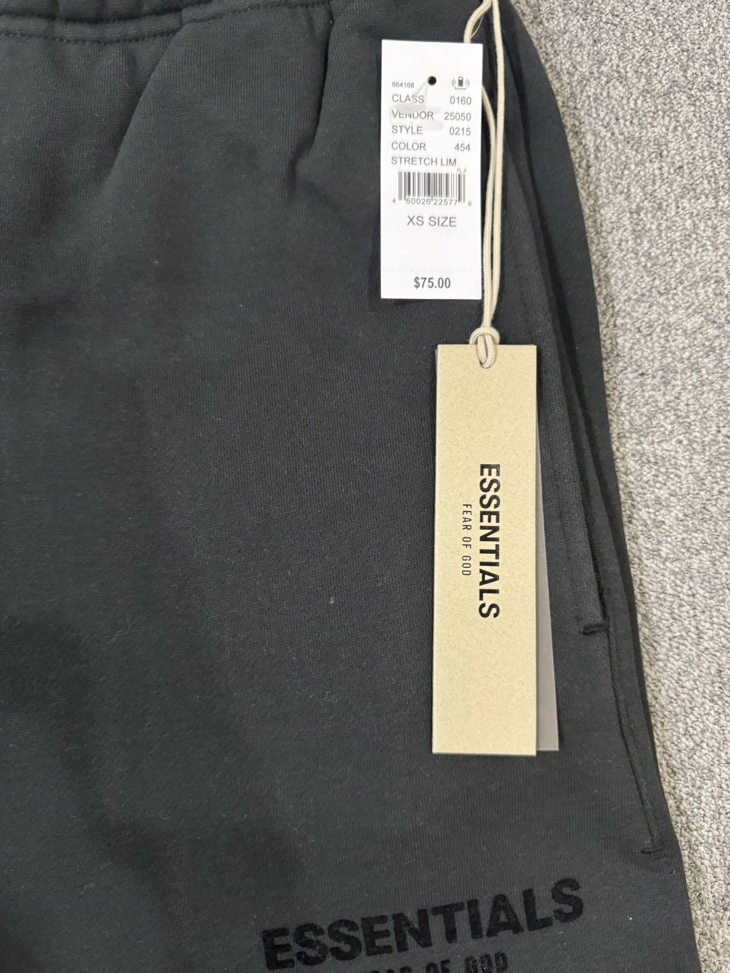 Essentials Shorts Black All Sizes Xs-L - photo 4