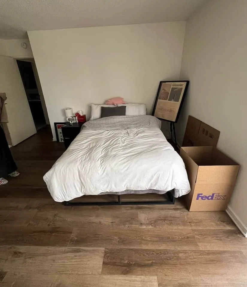 Zinus Full Size Bed Frame - Black Metal - photo 3