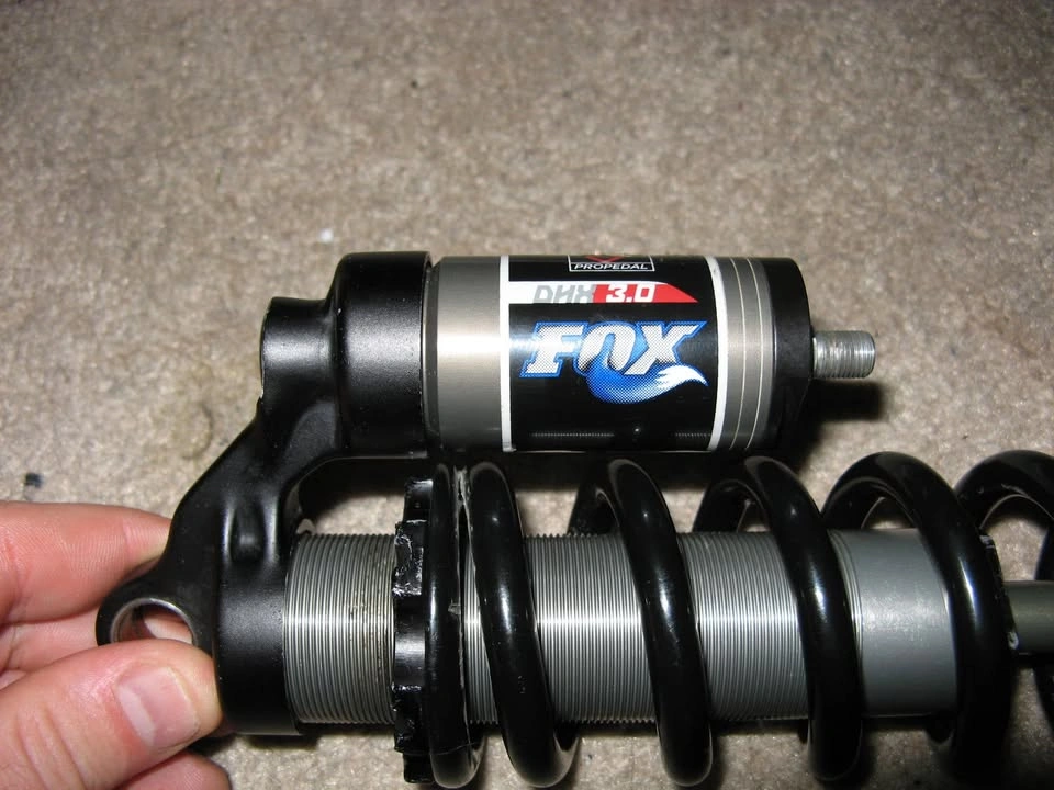 Great condition FOX DHX 3.0 Bike Rear Shock - photo 2