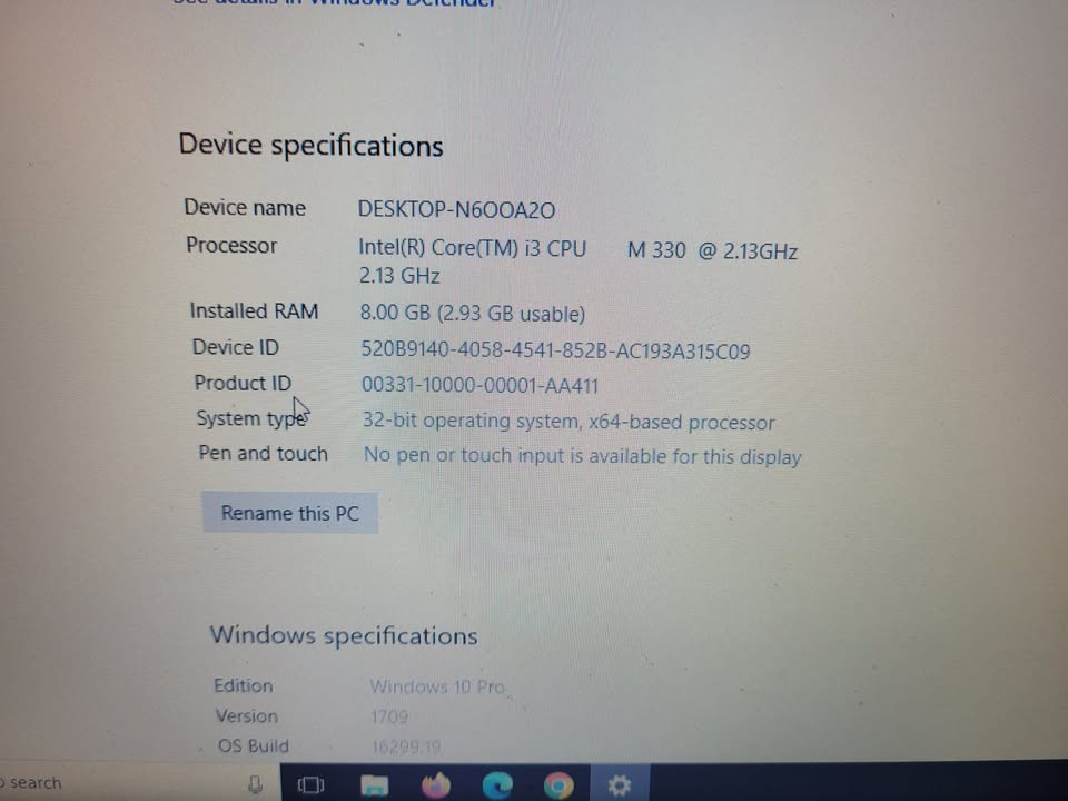 Dell Vostro 3700 17 inches Win 10 SSD Hdd Read - photo 4