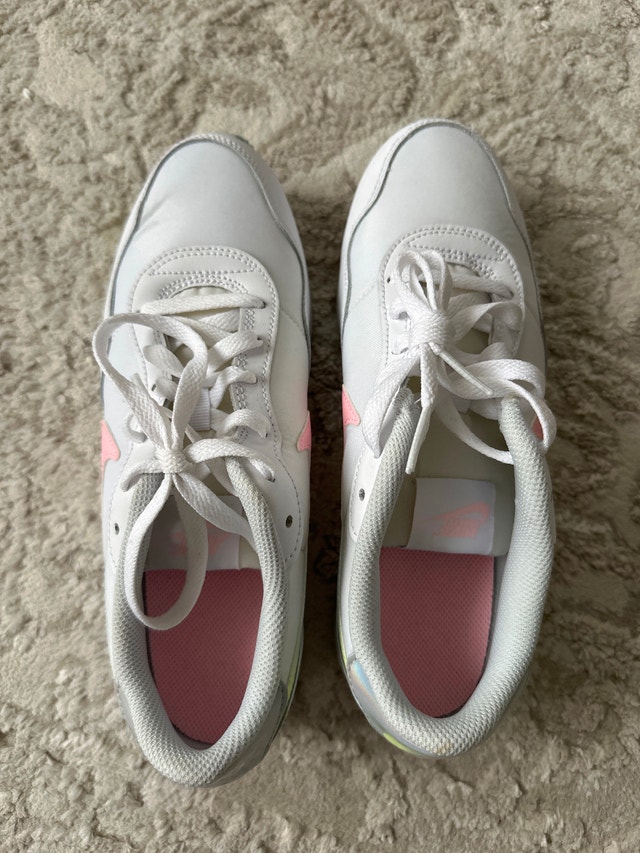 Nike MD Valiant GS "White Multi" sneakers, US 6.5 Y - photo 3