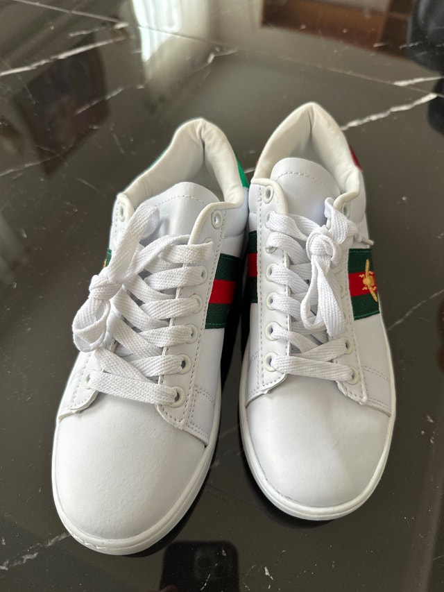 Gucci Ace Embroidered 'Bee' Sneakers, Size US 6 - photo 2