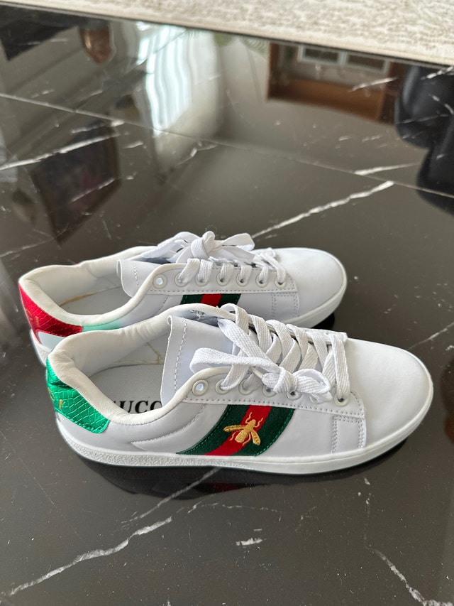Gucci Ace Embroidered 'Bee' Sneakers, Size US 6 - photo 3