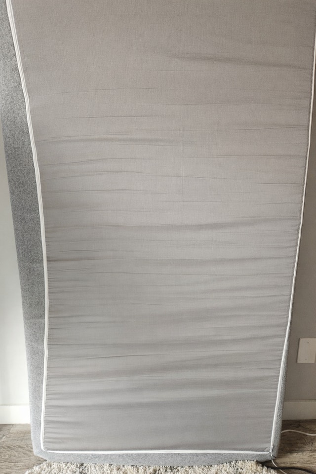 Moving Sale Twin Memory Foam Mattress – 6 Inch - photo 2