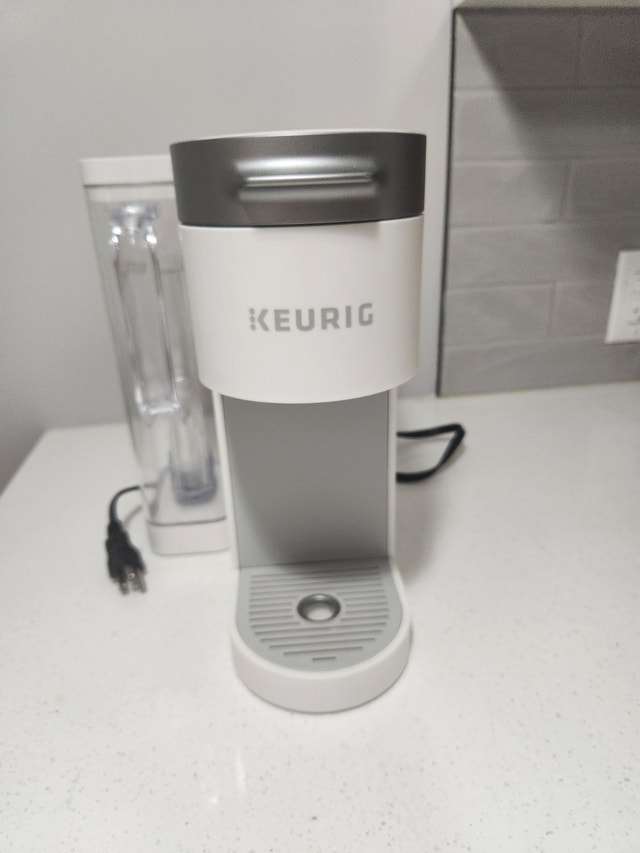 Moving Sale: Keurig K-Supreme Coffee Maker Bundle