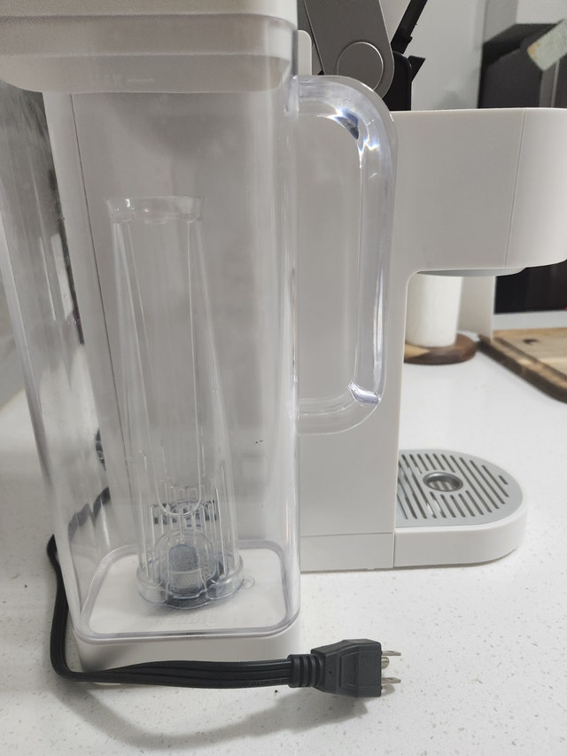 Moving Sale: Keurig K-Supreme Coffee Maker Bundle - photo 5