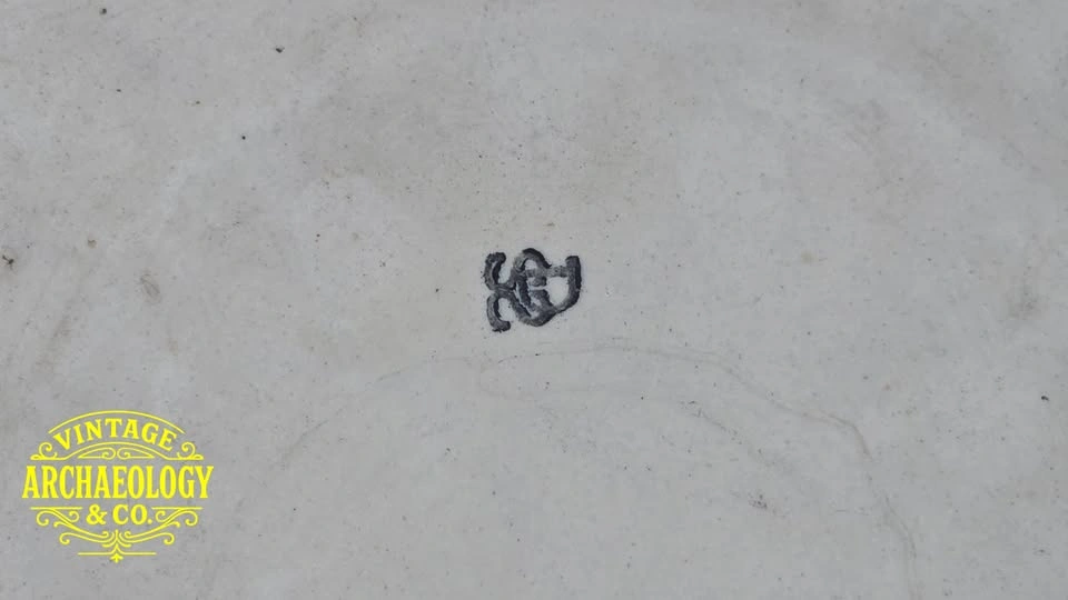 Whitbread Brewery Ceramic Ashtray - photo 4