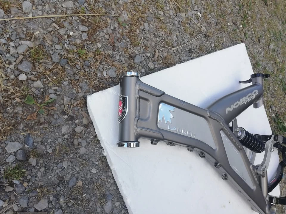 Brand New Norco Launch Bike Frame - FOX Vanilla - Never Used!!!! - photo 3