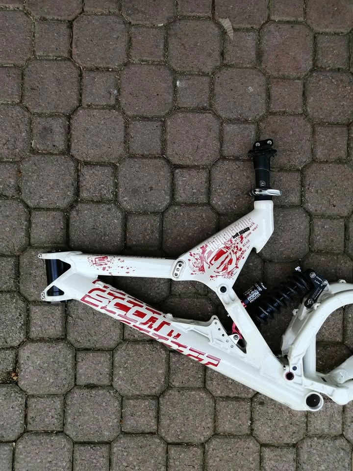Scott High Octane DH Bike Frame - New - photo 2