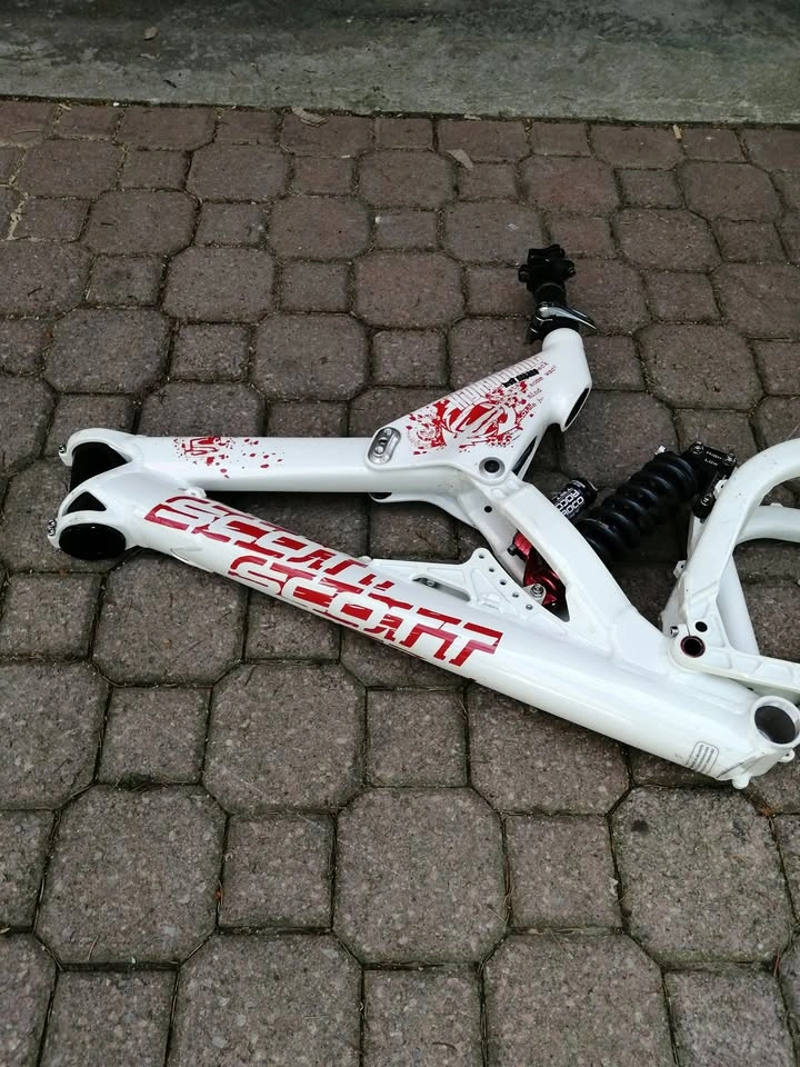 Scott High Octane DH Bike Frame - New - photo 5