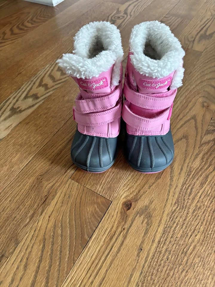 Cat & Jack Snow Boots - Size 8