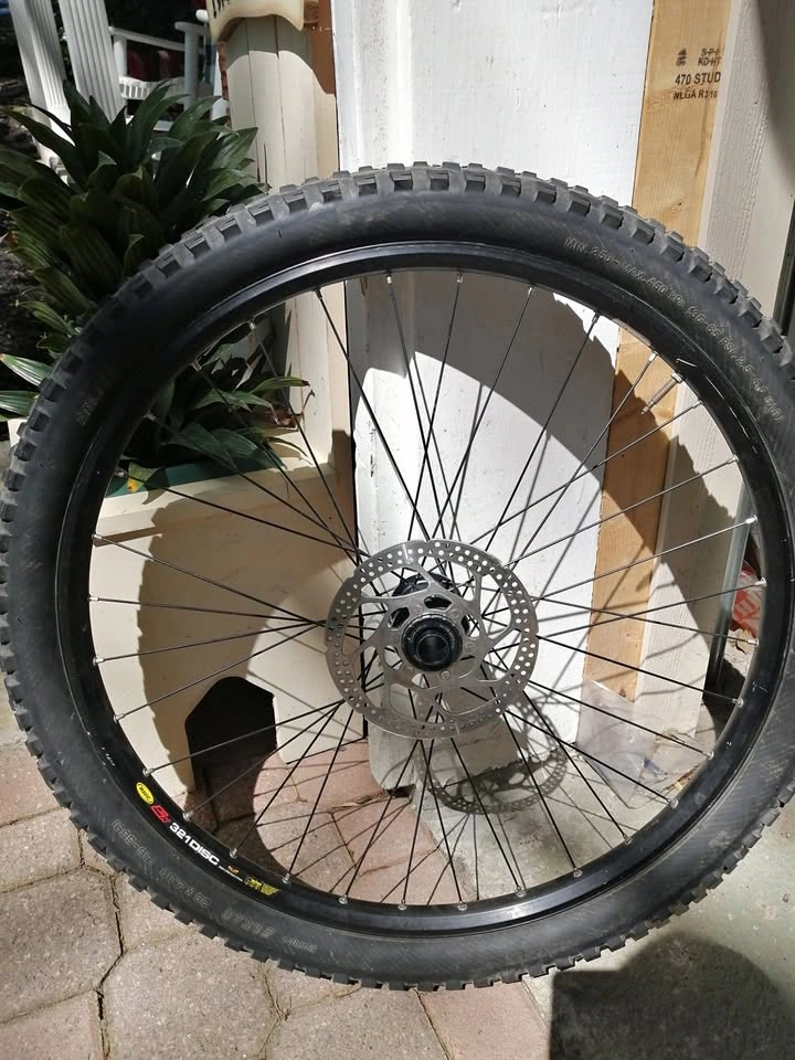 Shimano XTR Front 20mm Bike Wheel