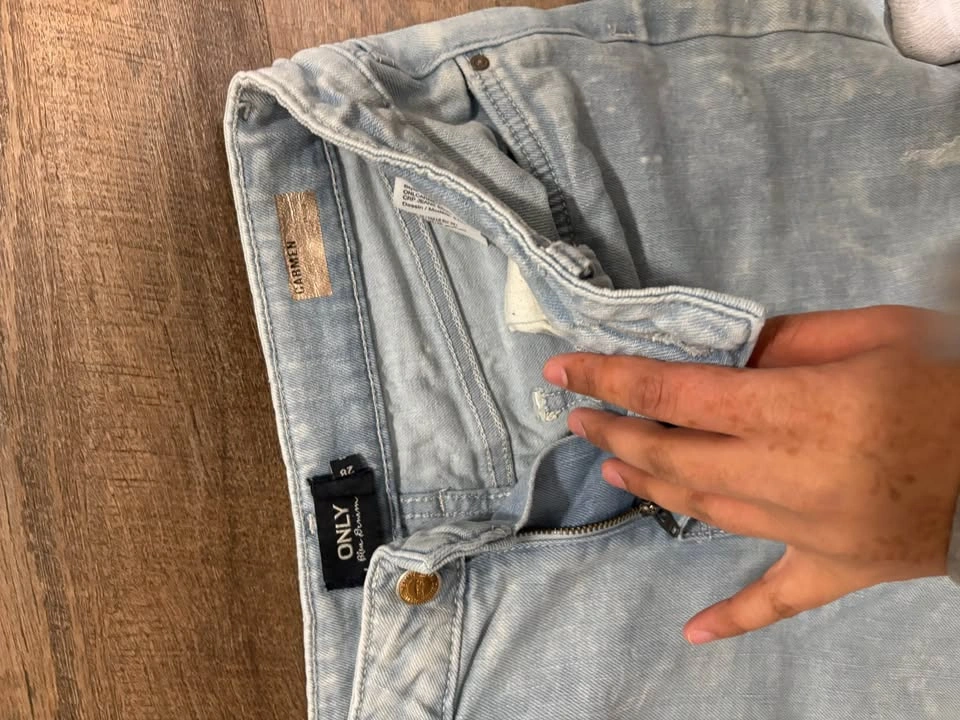 Size 28 Low/Mid Rise Jeans - photo 2