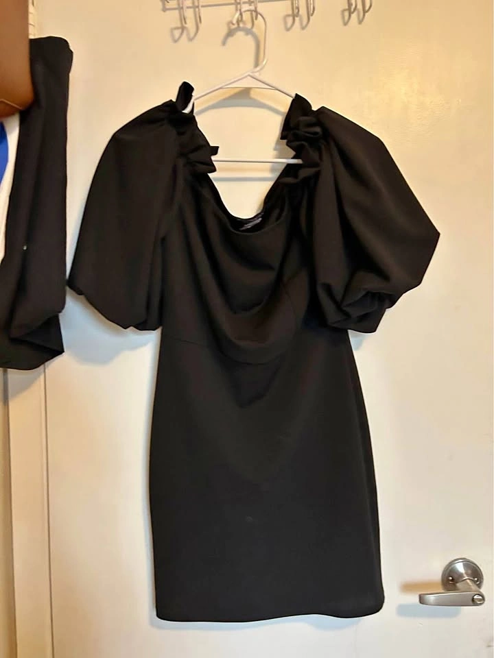 Cute black dress for sale