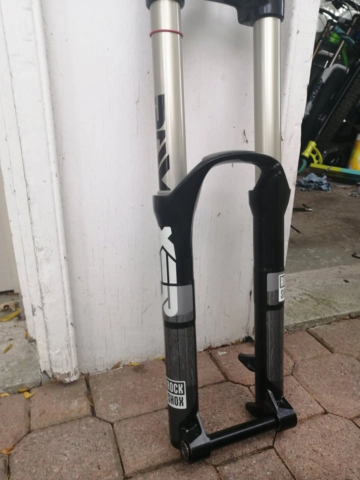 Rock Shox Boxxer World Cup Bike Fork - photo 5