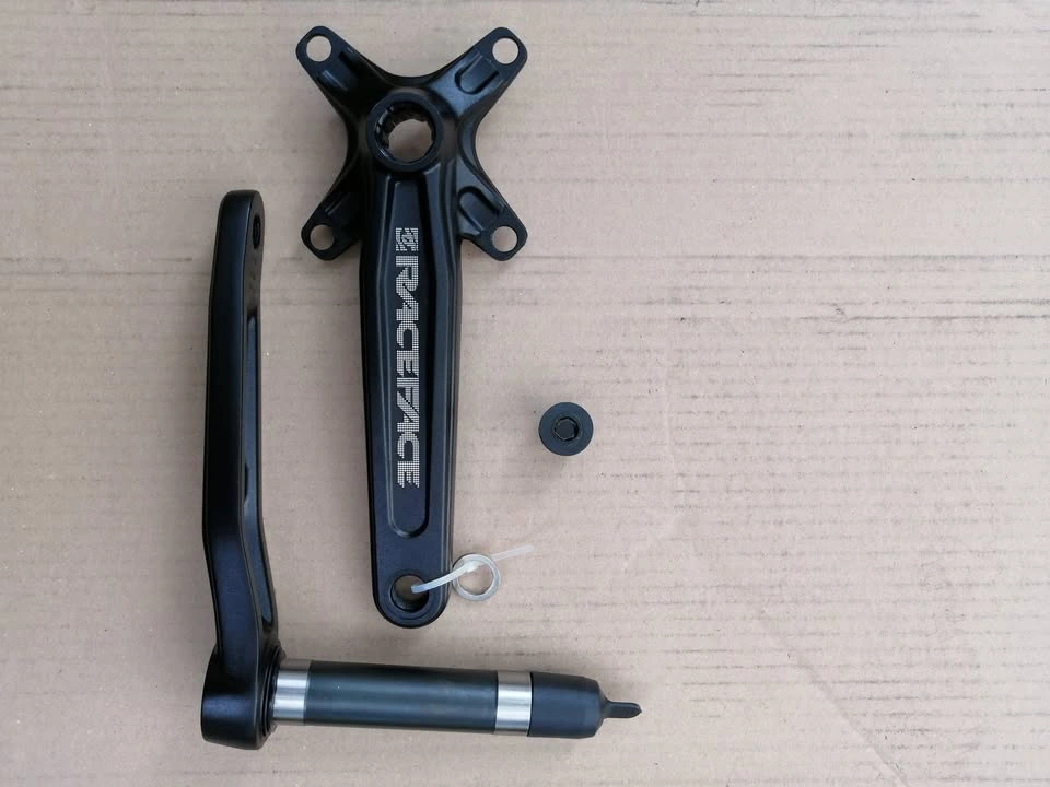 Brand New Race Face Bike Crank Arms - Never Used