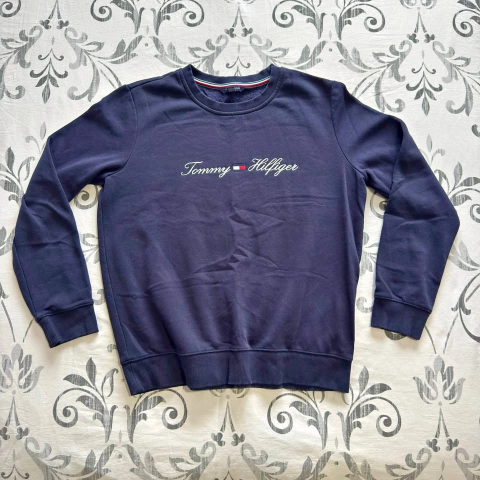 Tommy Hilfiger Navy Crewneck