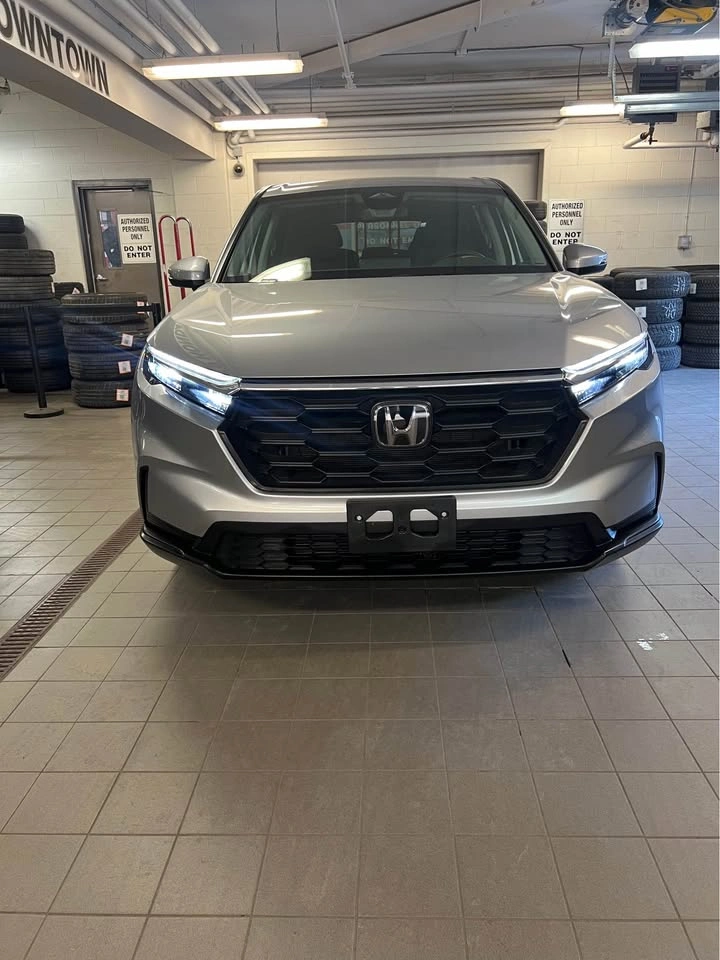 2024 Honda CR-V AWD - Low KM (19,000) - Like New - photo 2