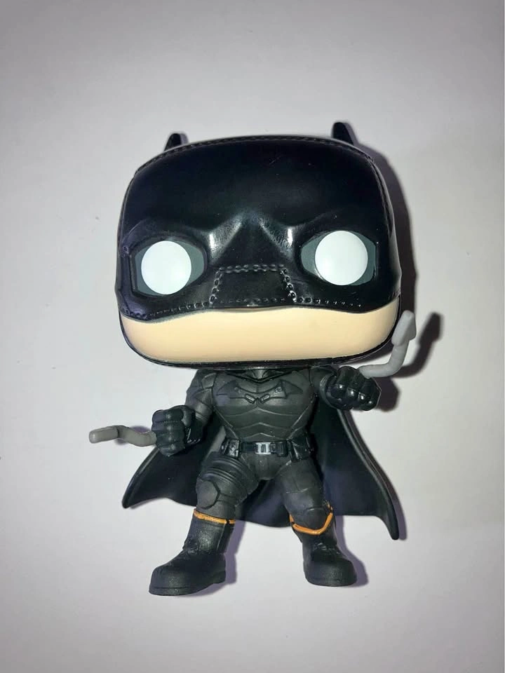 Batman Funko Pop  #1189 (minor scratch on face)