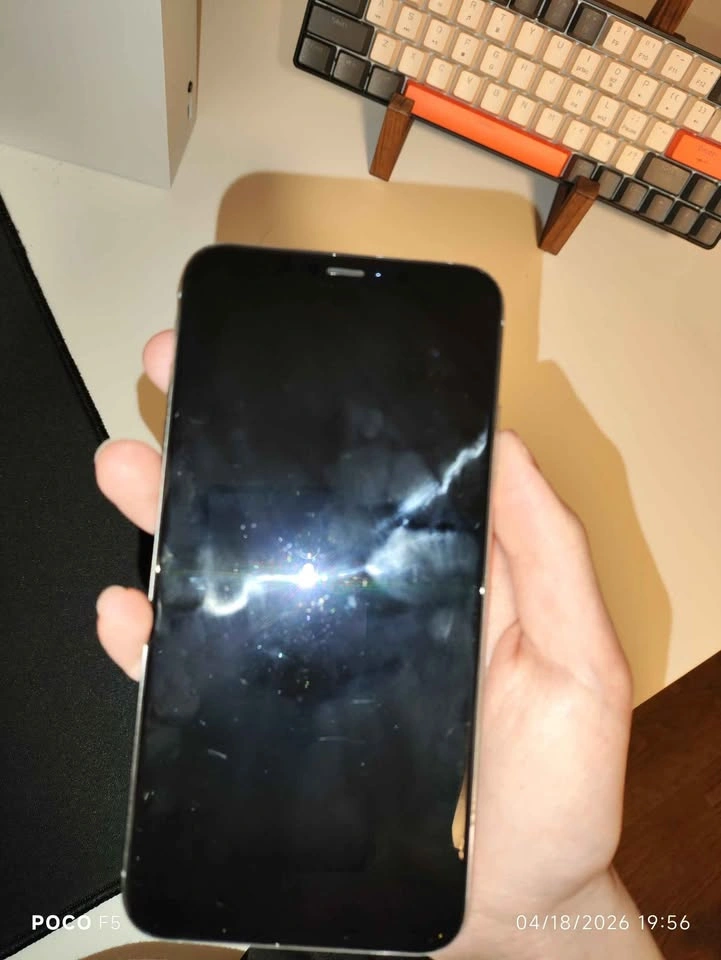 iPhone XS Max 256GB - Unlocked - photo 3