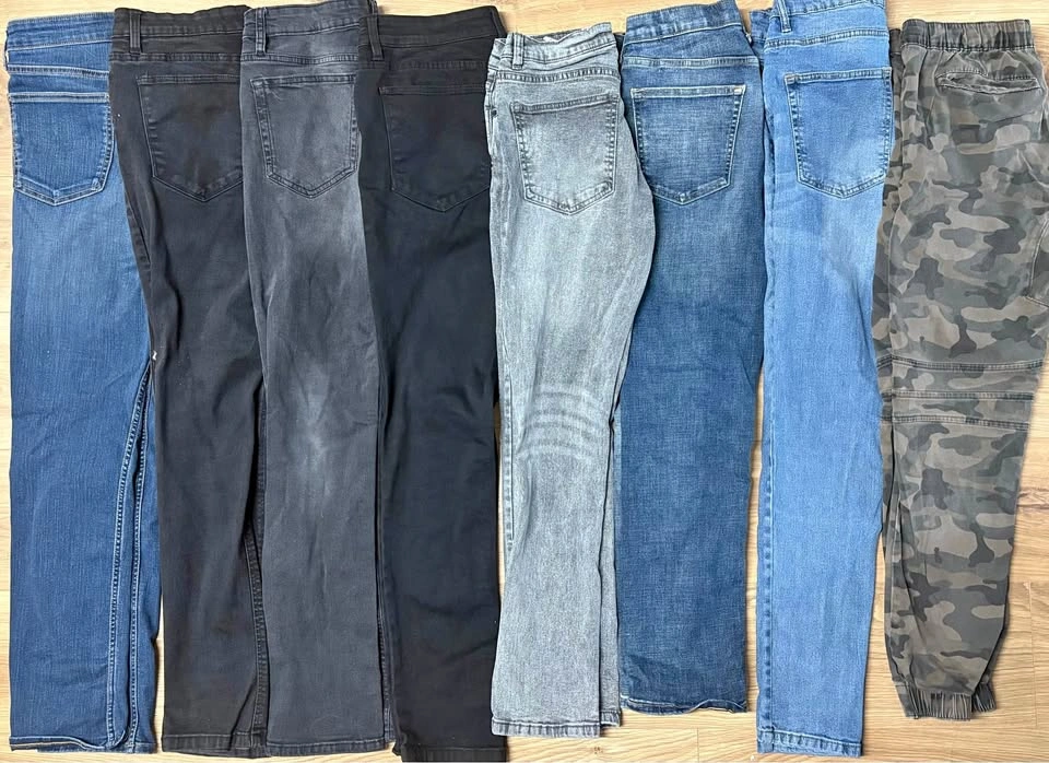 Jeans for Sale - Multiple Pairs Available