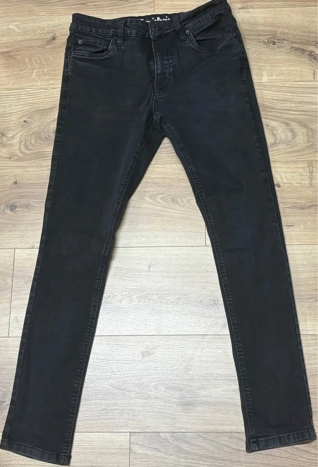 Jeans for Sale - Multiple Pairs Available - photo 3