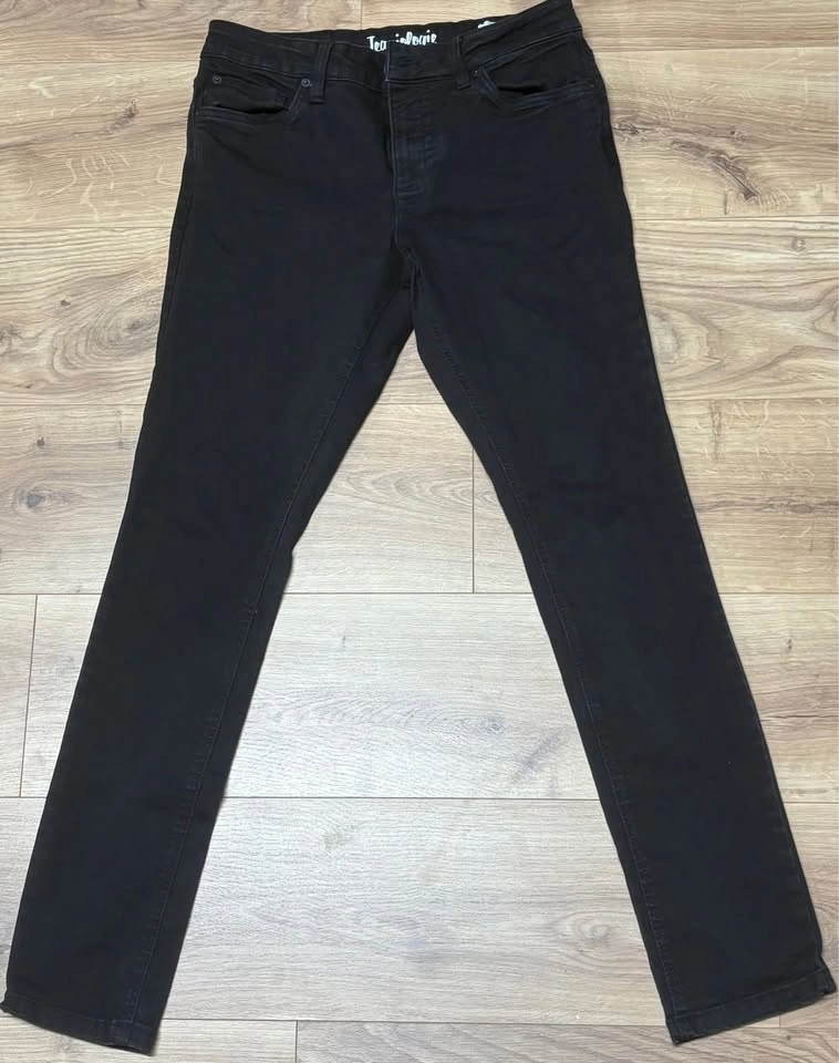Jeans for Sale - Multiple Pairs Available - photo 5