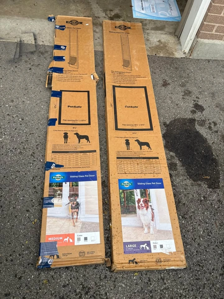 PetSafe Sliding Glass Pet Doors (Medium + Large) - 2 Sets - photo 2
