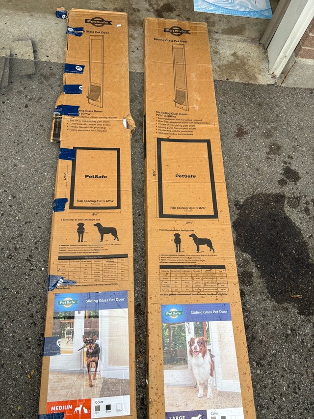 Brand New PetSafe Sliding Glass Pet Doors (2) - photo 3