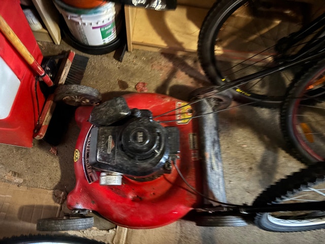 Mastercraft Lawn Mower - photo 2
