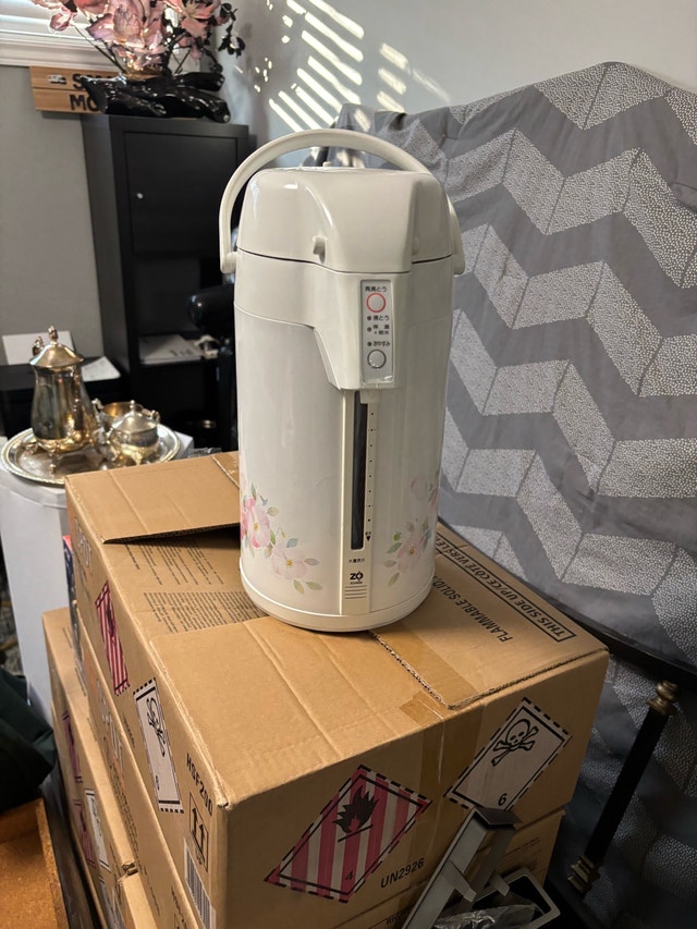 Zojirushi Thermal Air Pot (Made in Japan)