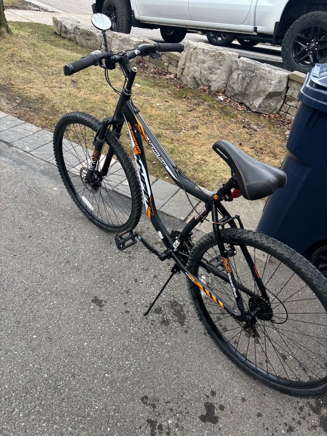 CCM Viking Trail Mountain Bike - Great Condition
