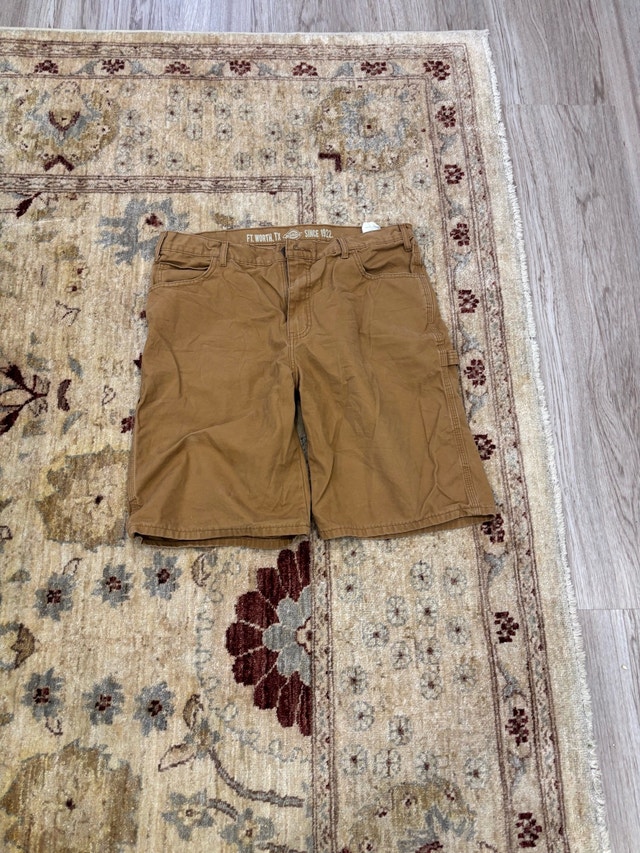 Men's Dickies Work Shorts Size 36 Brown