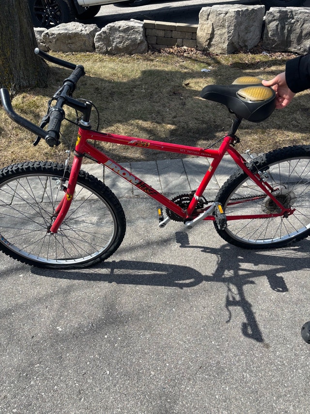 Ironhorse MT20 Mountain Bike - 26" Wheels - photo 3